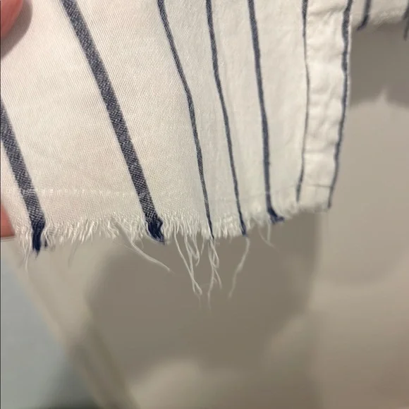 Thread & Supply White and Blue Button Down Shirt - Picture 5 of 8